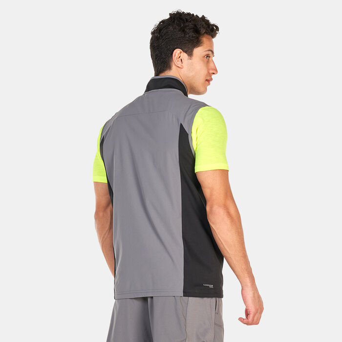 PUMA Men's CLOUDSPUN WRMLBL Running Vest Grey PUMA Men's CLOUDSPUN WRMLBL Running Vest Grey image number 1