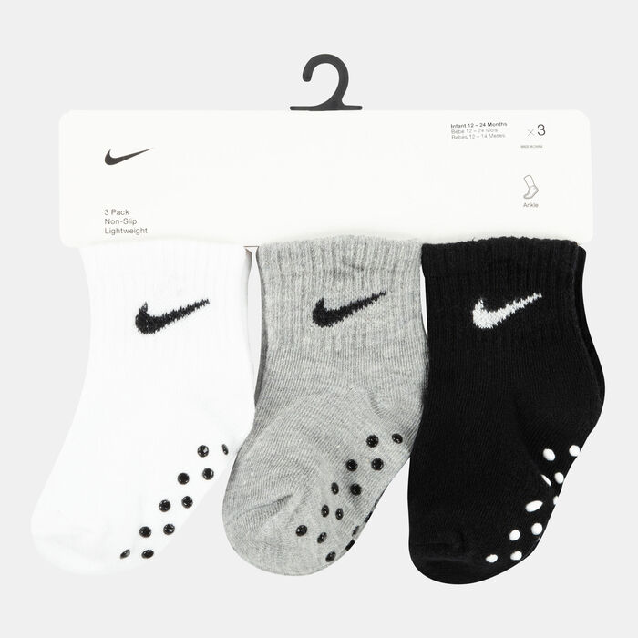 Nike Kids' No-Slip Gripper Ankle Socks (3 Pack) Grey Nike Kids' No-Slip Gripper Ankle Socks (3 Pack) Grey image number 1