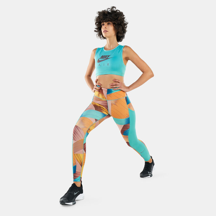 Nike Women's Air Dri-FIT Swoosh Sports Bra Green image number 2