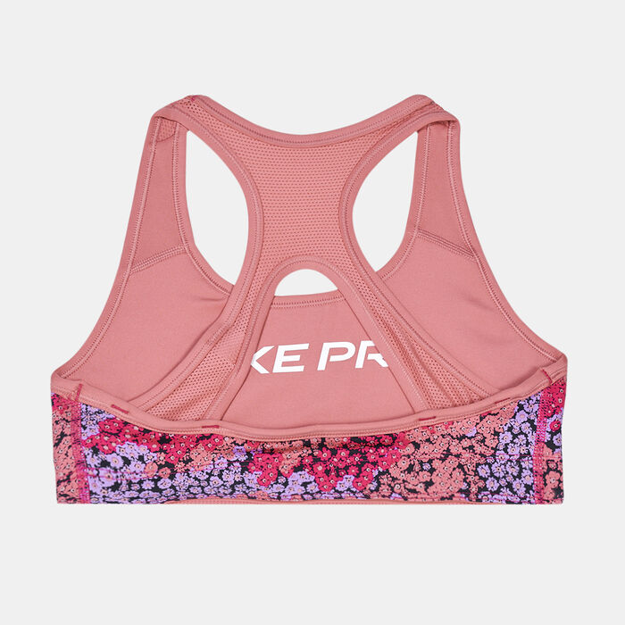 Nike Kids' Swoosh Allover Print Reversible Sports Bra Pink Nike Kids' Swoosh Allover Print Reversible Sports Bra Pink image number 1