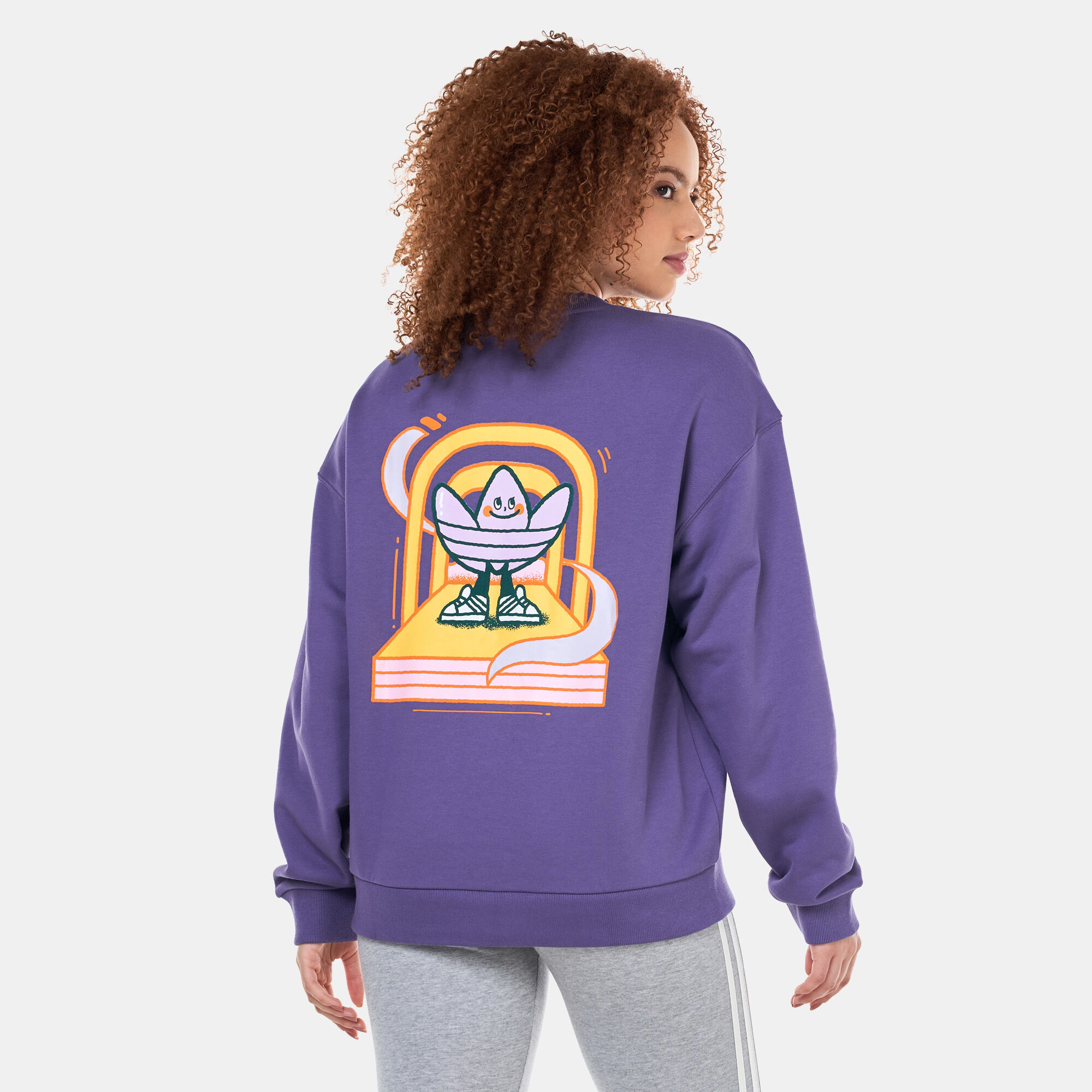 Buy adidas Originals Women s Trefoil Logo Sweatshirt Purple in KSA