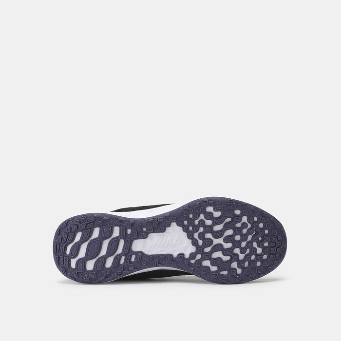 Nike Kids' Revolution 6 Shoe (Older Kids) Nike Kids' Revolution 6 Shoe (Older Kids) image number 3