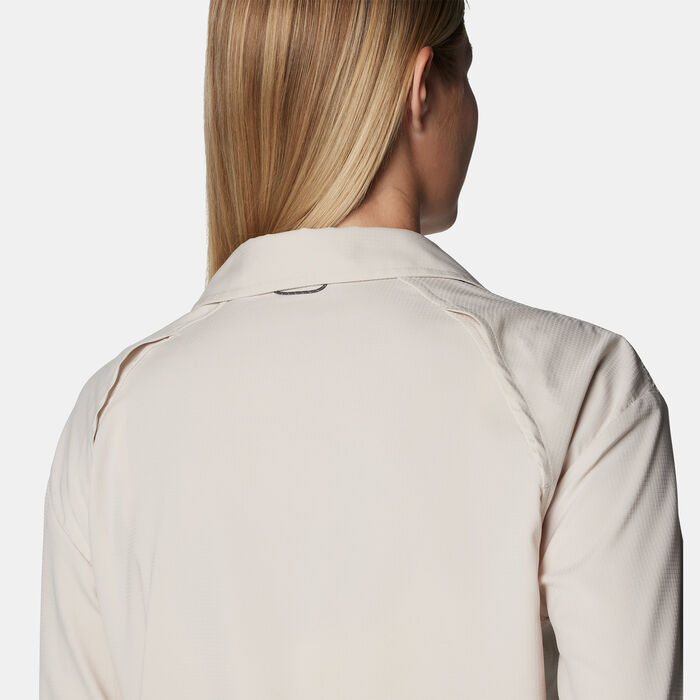 Columbia Women's Silver Ridge Utility Lite Shirt Beige image number 4