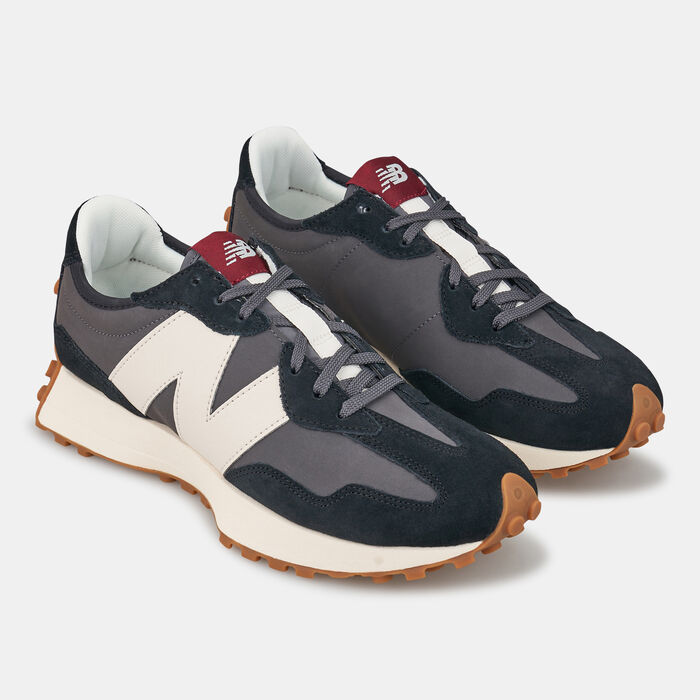 New Balance Women's 327 Shoe Black New Balance Women's 327 Shoe Black image number 1