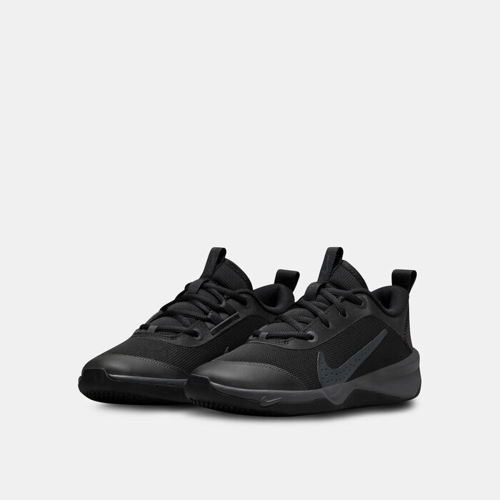 Nike Kids' Omni Multi-Court Indoor Court Shoes Black image number 1