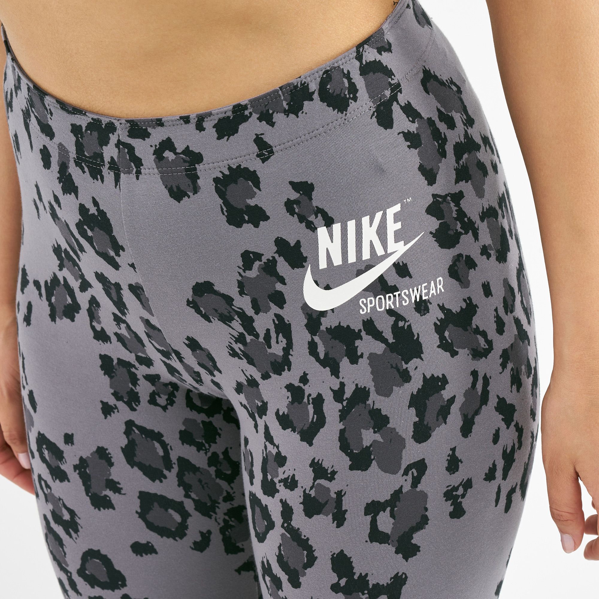 Nike grey online leopard print leggings