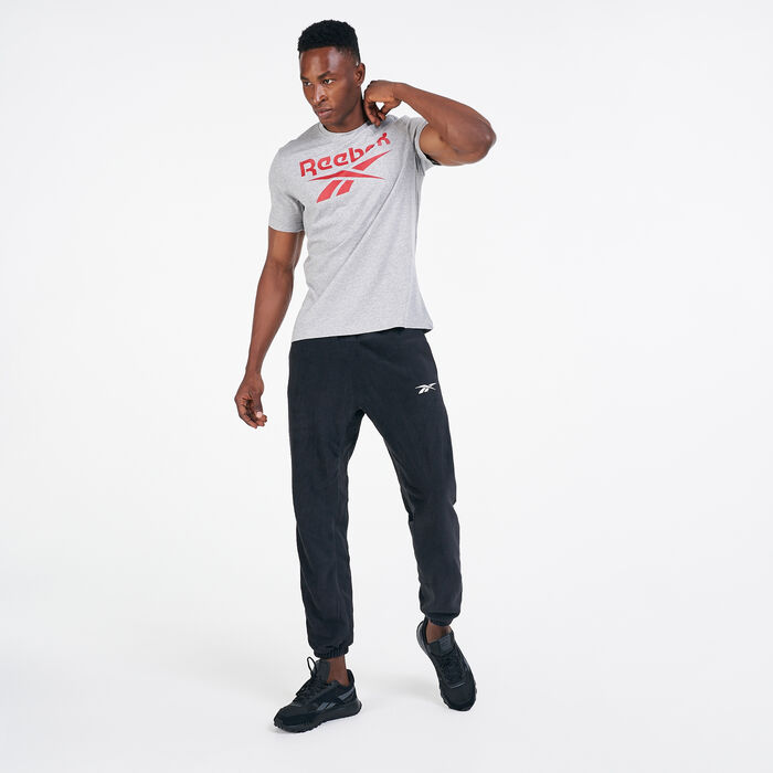 Reebok Men's Graphic Series Stacked T-Shirt Grey Reebok Men's Graphic Series Stacked T-Shirt Grey image number 2
