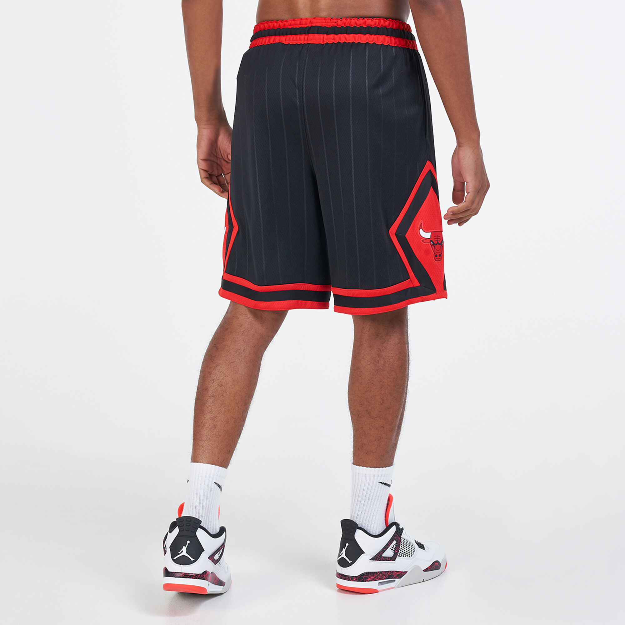 Men s Chicago Bulls Statement Edition NBA Swingman Shorts