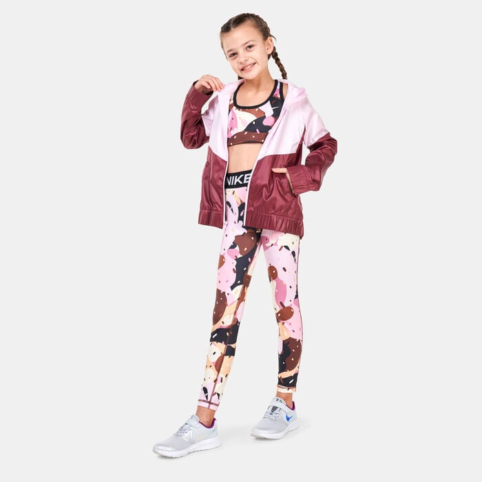 Nike Kids' Sportswear Windrunner Jacket (Older Kids) Pink Nike Kids' Sportswear Windrunner Jacket (Older Kids) Pink image number 2