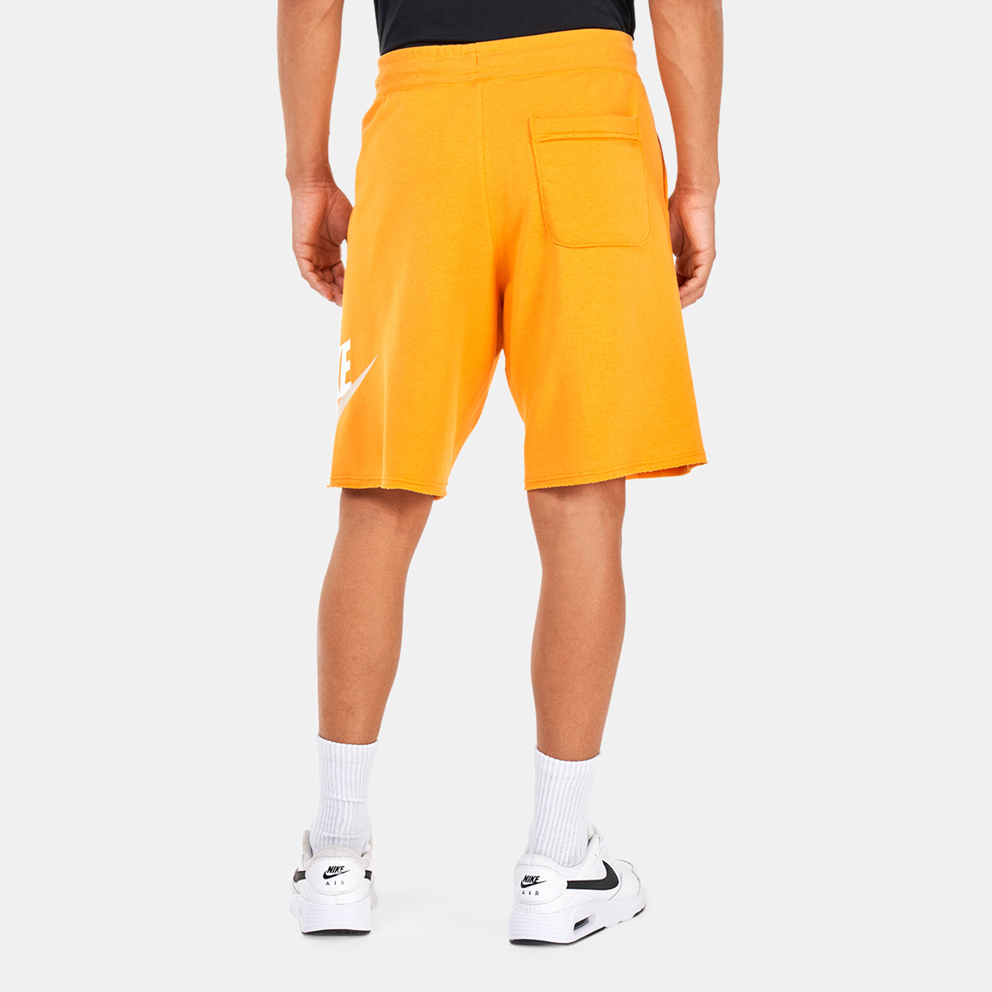 Nike alumni sale shorts orange