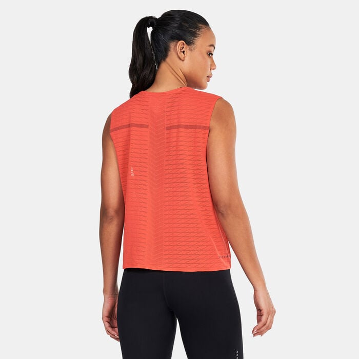 Nike Women's Dri-FIT ADV Run Division Tank Top Red image number 1
