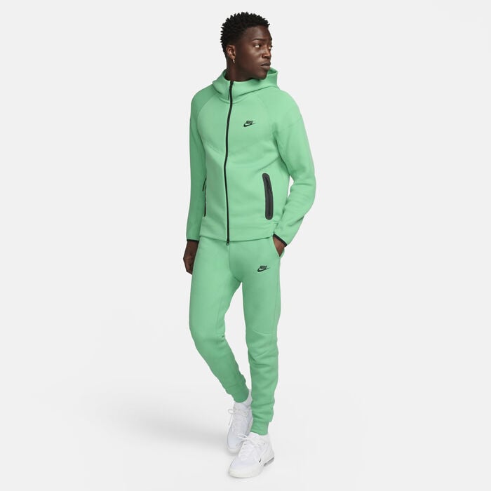 Nike Men's Sportswear Tech Fleece Joggers Green image number 8