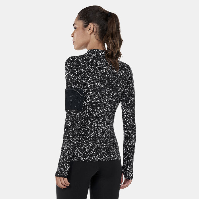Nike Swim Women's Water Dots Long Sleeve Rashguard Black Nike Swim Women's Water Dots Long Sleeve Rashguard Black image number 1