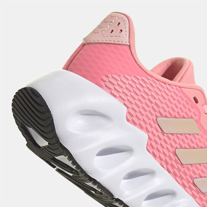 adidas Kids' Switch Run Shoes Pink adidas Kids' Switch Run Shoes Pink image number 4