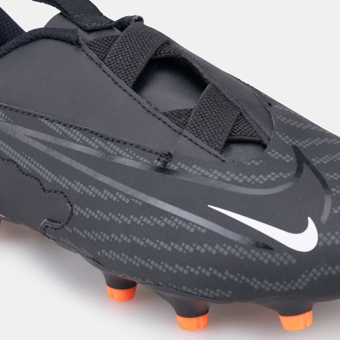 Nike Kids' Phantom GX Academy Multi-Ground Football Shoe (Older Kids) Black image number 4