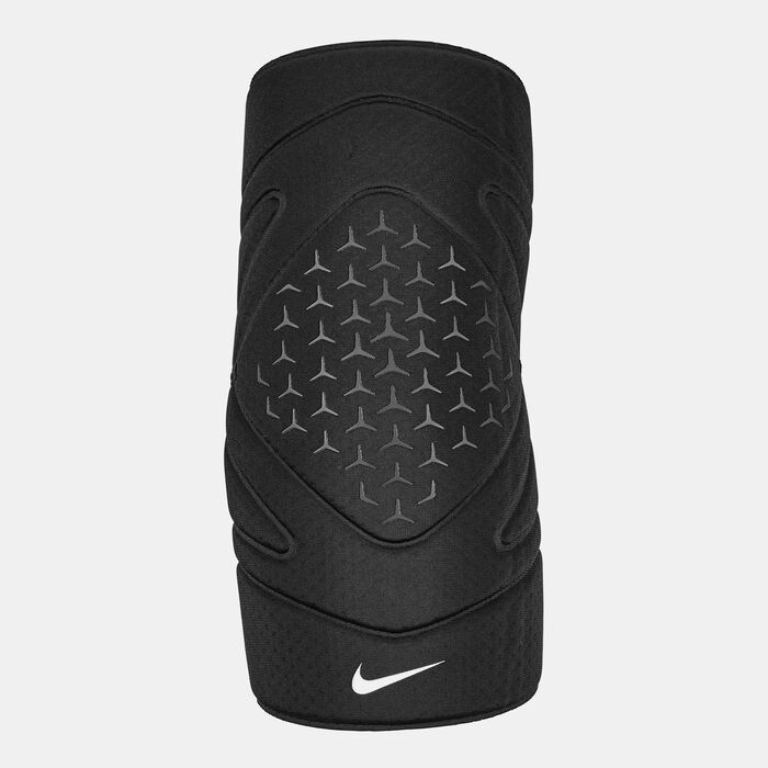Nike Pro Elbow Sleeve 3.0 Black Nike Pro Elbow Sleeve 3.0 Black image number 0