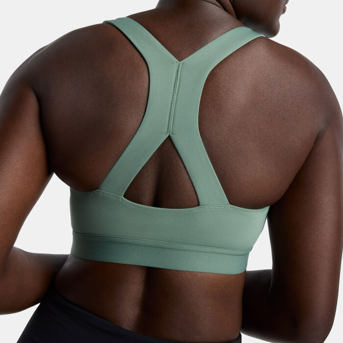 New Balance Women's Essential Medium-Support Training Sports Bra Green image number 5