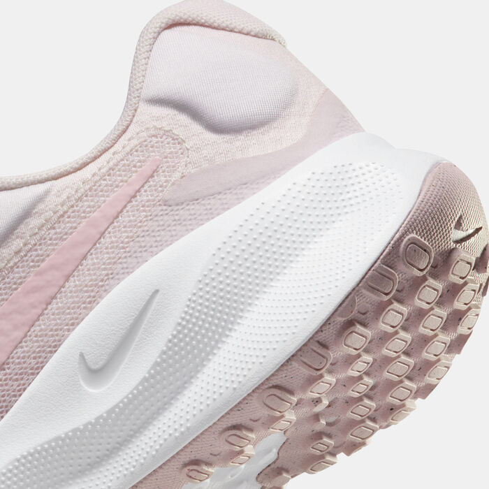 Nike Women's Revolution 7 Road Running Shoes Pink Nike Women's Revolution 7 Road Running Shoes Pink image number 5