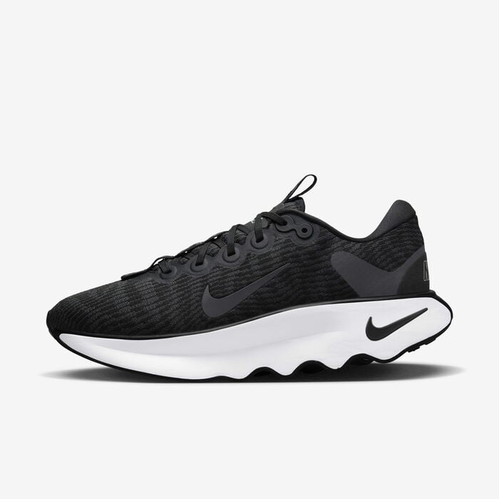 Nike Men's Motiva Walking Shoes Black Nike Men's Motiva Walking Shoes Black image number 0