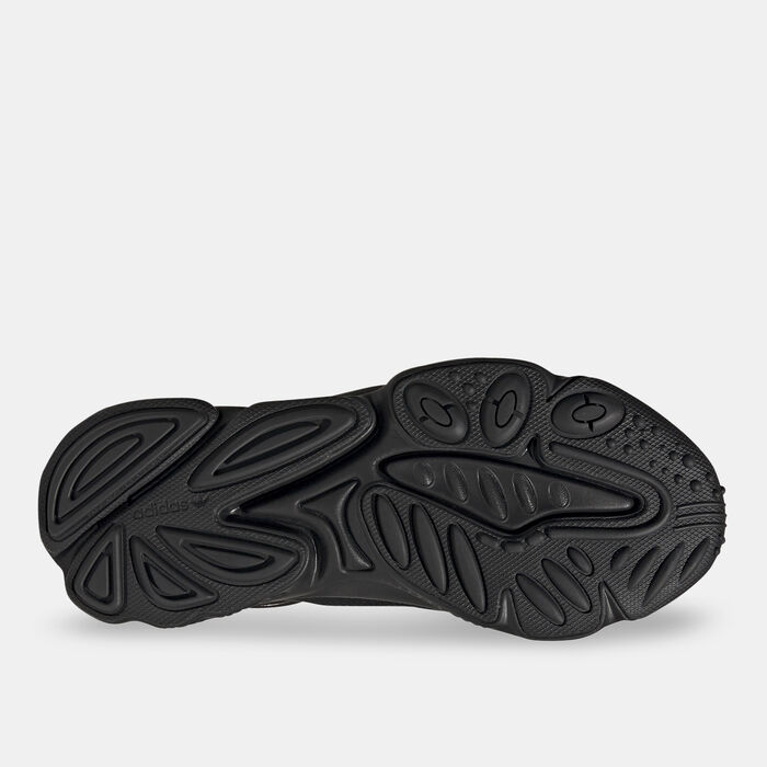 adidas Originals Women's OZWEEGO Shoes Black image number 3