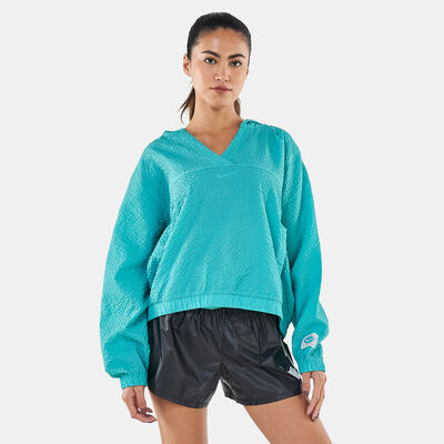 Nike Women's Icon Clash Woven Running Pullover Jacket Green