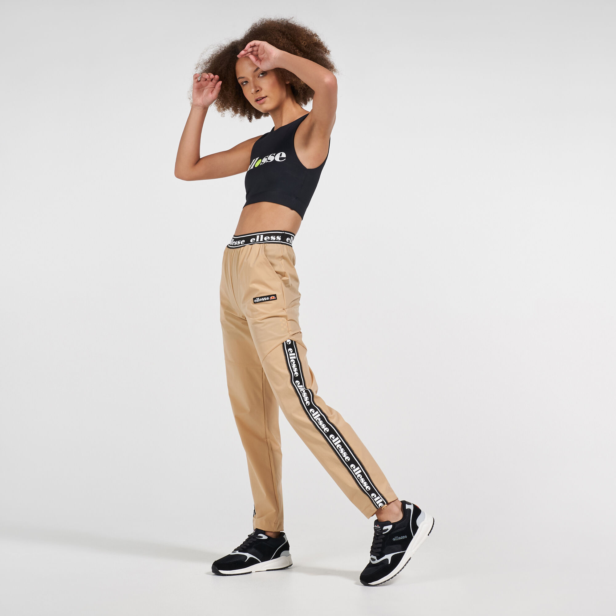 Buy Ellesse Women s Fablola Track Pants Brown in KSA SSS