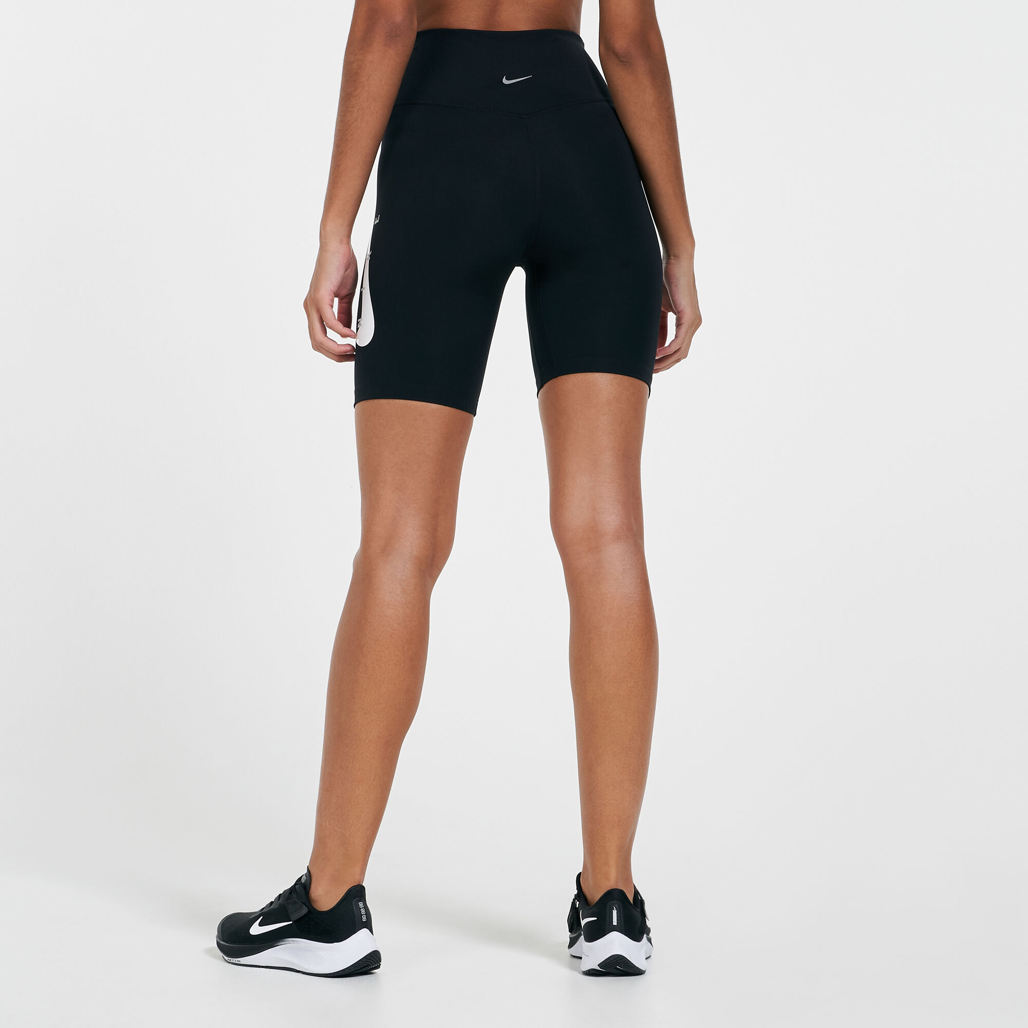 Nike women's 7 inch compression shorts clearance