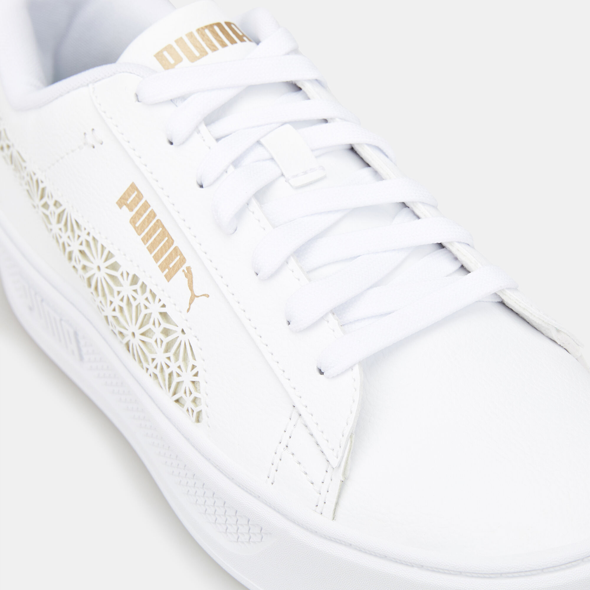 Puma women's smash cheap platform sneaker