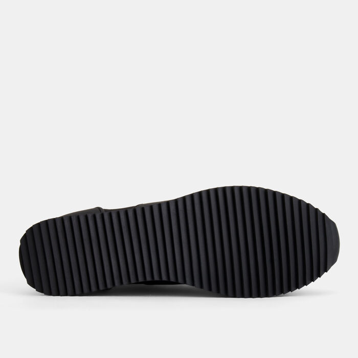 EA7 Emporio Armani Men's Black and White Shoe EA7 Emporio Armani Men's Black and White Shoe image number 3