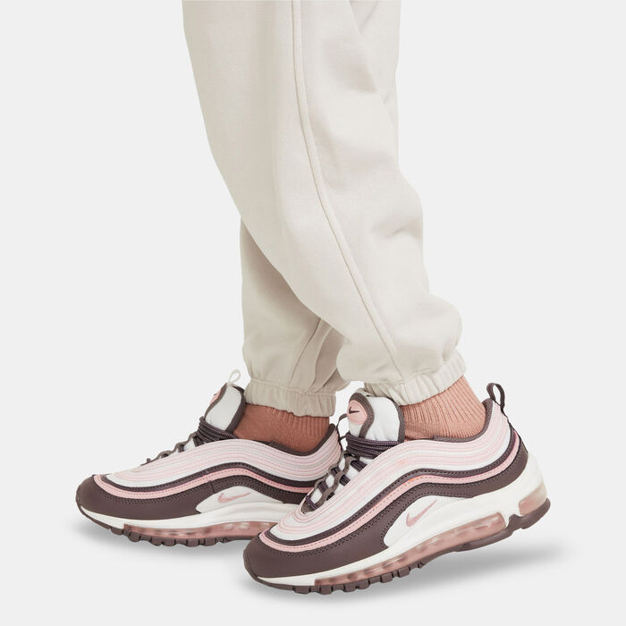 Nike Kids' Dance Dri-FIT Fleece Joggers (Older Kids) White image number 5