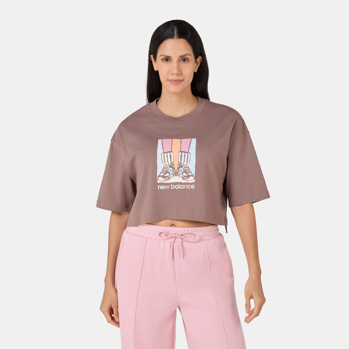 New Balance Women's Athletics Gradient Shoes Graphic T-Shirt Brown New Balance Women's Athletics Gradient Shoes Graphic T-Shirt Brown image number 0