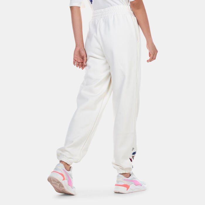 PUMA Women's x LIBERTY Sweatpants White PUMA Women's x LIBERTY Sweatpants White image number 1