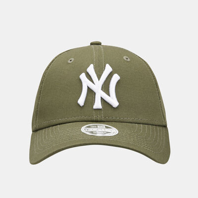 New Era Women's League Essential 9FORTY New York Yankees Cap Green