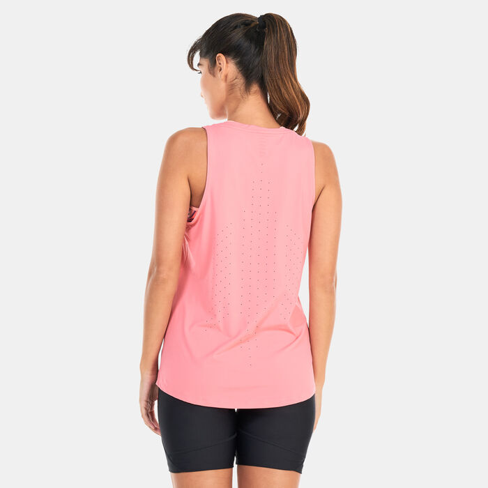 Under Armour Women's UA Iso-Chill Laser Tank Top Pink image number 1