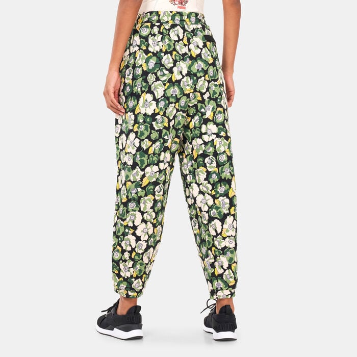 PUMA Women's x LIBERTY Sweatpants Multi-Color PUMA Women's x LIBERTY Sweatpants Multi-Color image number 1