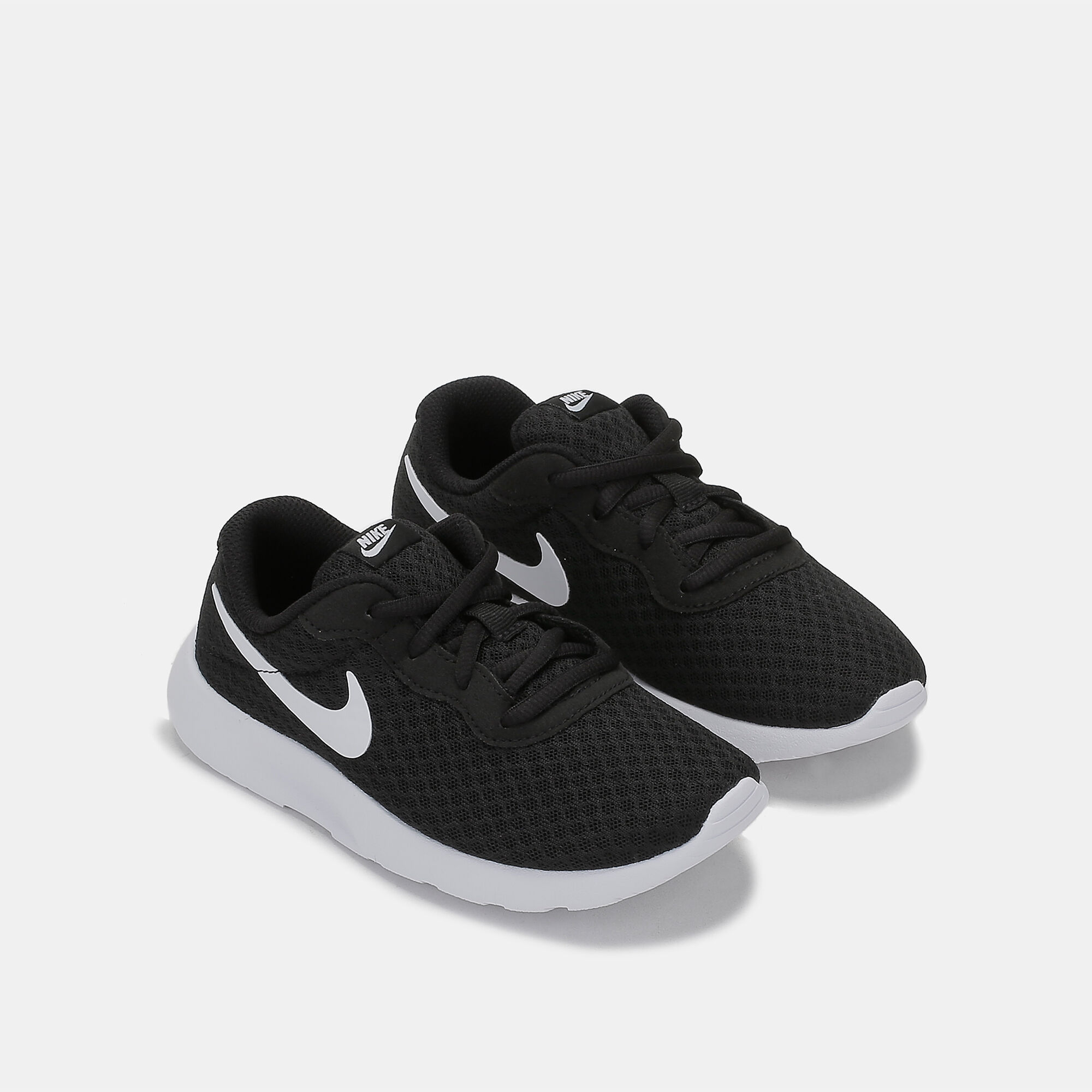 Nike youth clearance tanjun