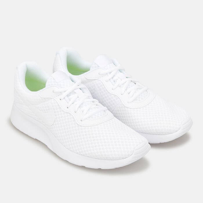 Nike Women's Tanjun Shoe White Nike Women's Tanjun Shoe White image number 2