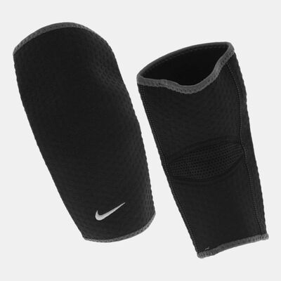 Nike Men's Elbow Sleeve (S) Black Nike Men's Elbow Sleeve (S) Black