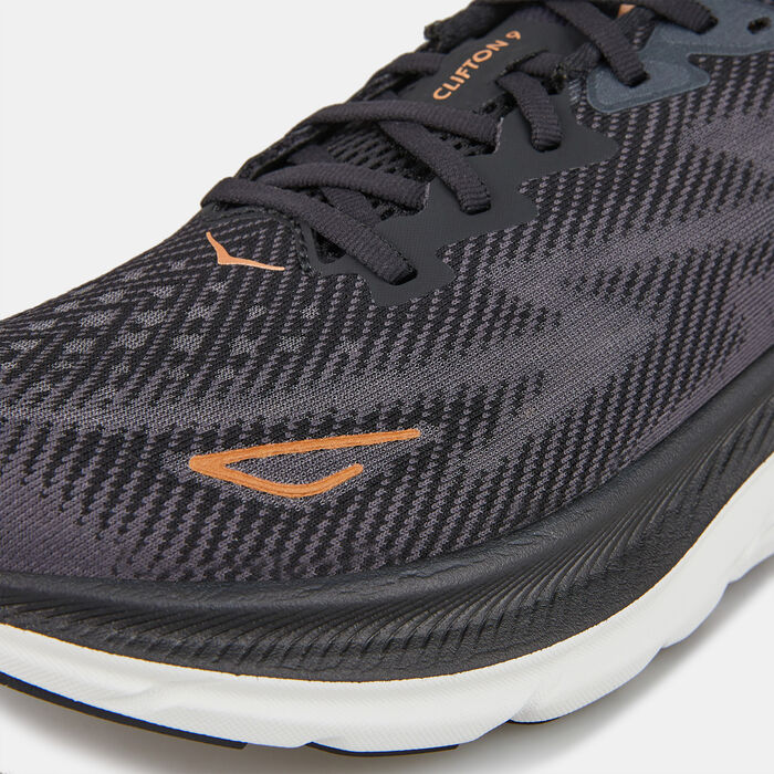 HOKA Women's Clifton 9 Wide Running Shoe Black HOKA Women's Clifton 9 Wide Running Shoe Black image number 4