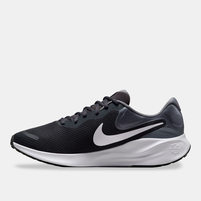 Nike Men's Revolution 7 Road Running Shoes Black Nike Men's Revolution 7 Road Running Shoes Black image number 2
