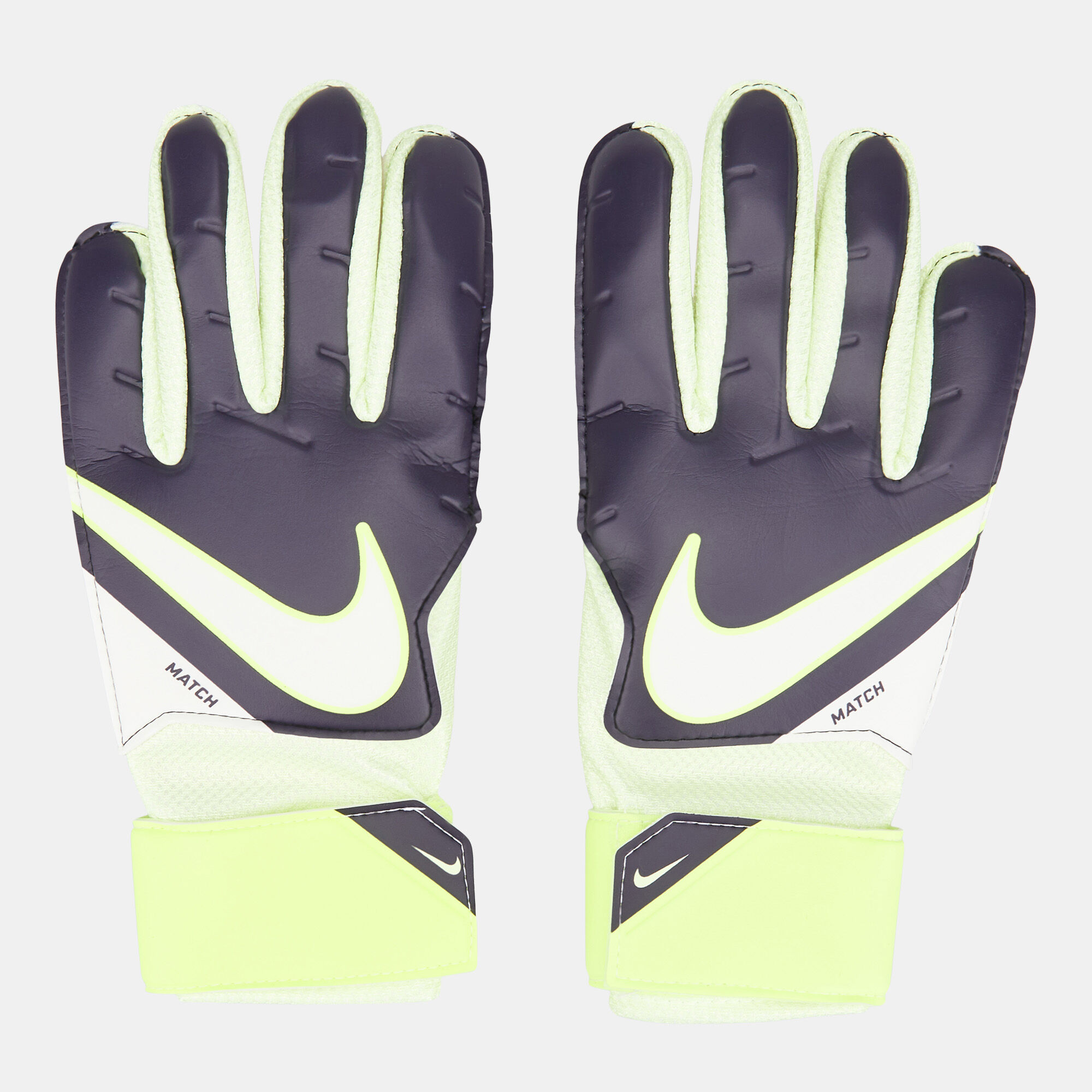 Football goalkeeper gloves nike discount