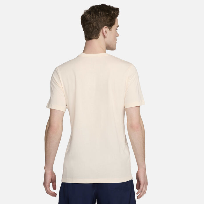 Nike Men's Chelsea Football T-Shirt Beige Nike Men's Chelsea Football T-Shirt Beige image number 1