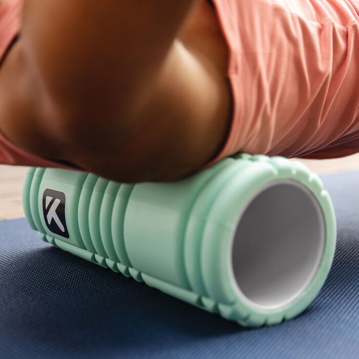 TriggerPoint GRID 1.0 Foam Roller Green TriggerPoint GRID 1.0 Foam Roller Green image number 3