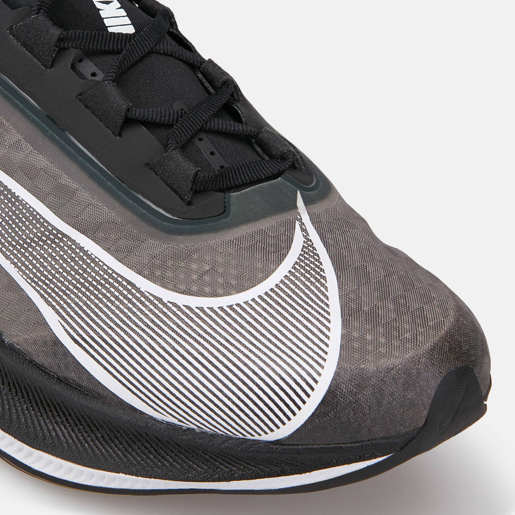Nike zoom 2025 fly 3 mens