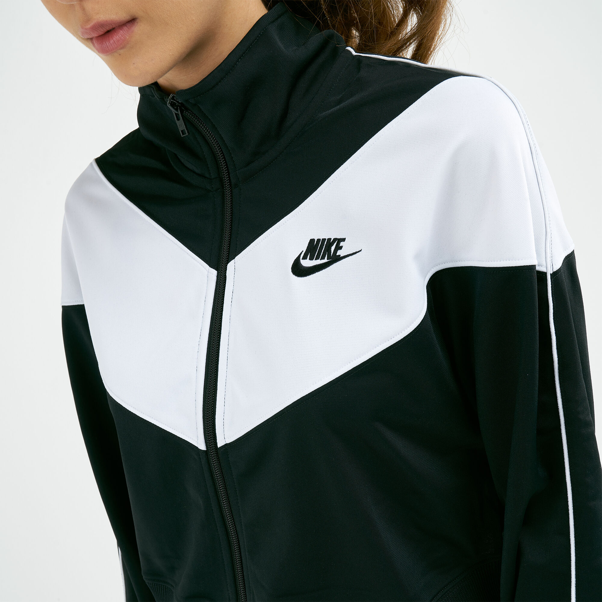 Nike women's heritage track jacket clearance