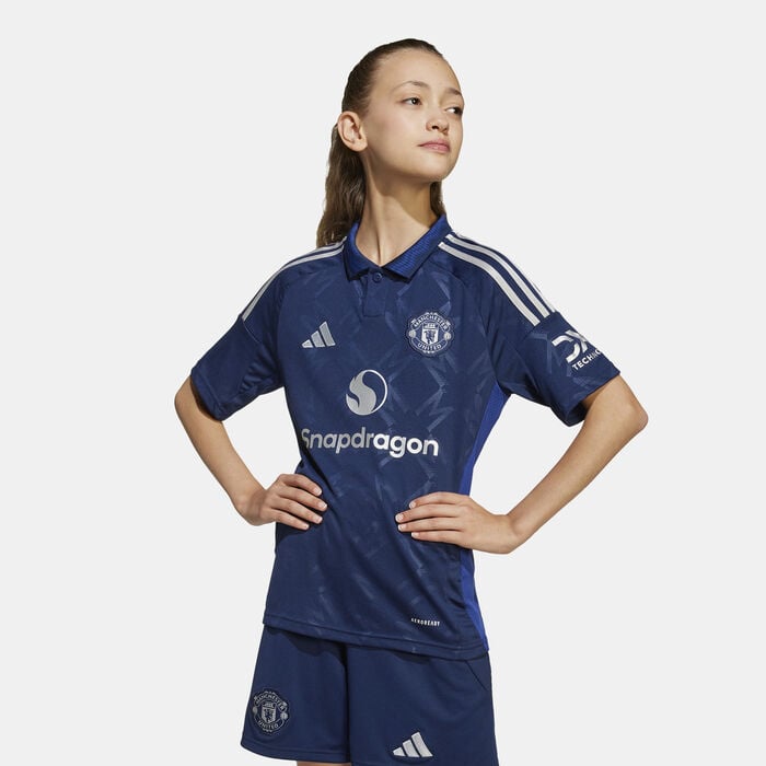 adidas Kids' Manchester United 24/25 Away Replica Football Jersey Blue adidas Kids' Manchester United 24/25 Away Replica Football Jersey Blue image number 0