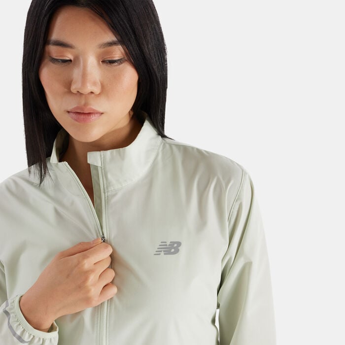 New Balance Women's Sport Essentials Reflective Jacket Green New Balance Women's Sport Essentials Reflective Jacket Green image number 3