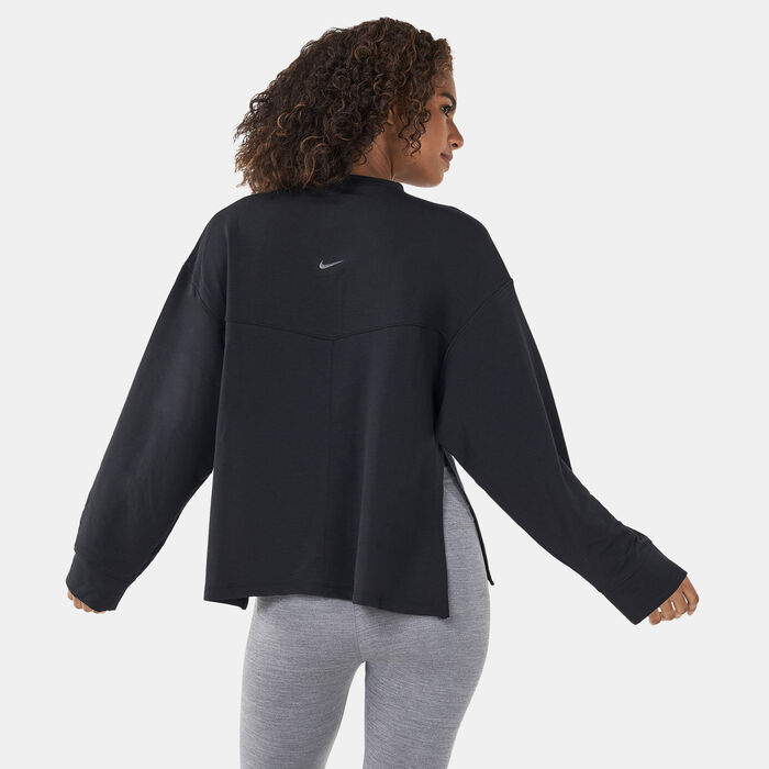Nike Women's Yoga Dri-FIT Crew Sweatshirt Black Nike Women's Yoga Dri-FIT Crew Sweatshirt Black image number 1