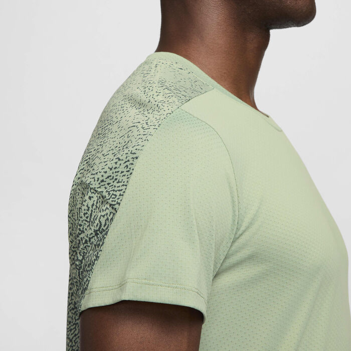 Nike Men's Court Slam Dri-FIT Tennis Top Green Nike Men's Court Slam Dri-FIT Tennis Top Green image number 3