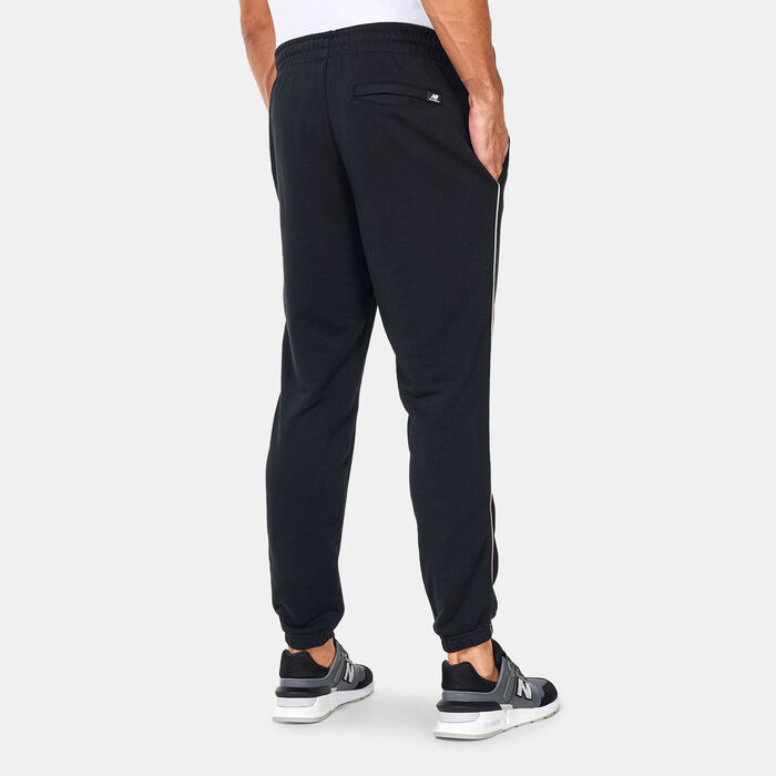 New Balance Men's Essentials Winter Sweatpants Black New Balance Men's Essentials Winter Sweatpants Black image number 1
